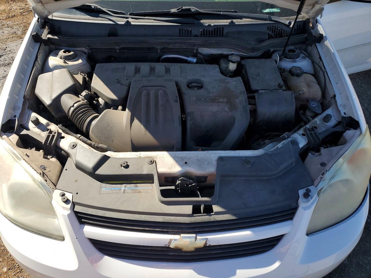 2005 Chevrolet Cobalt Ls Белый vin: 1G1AL52F657659508