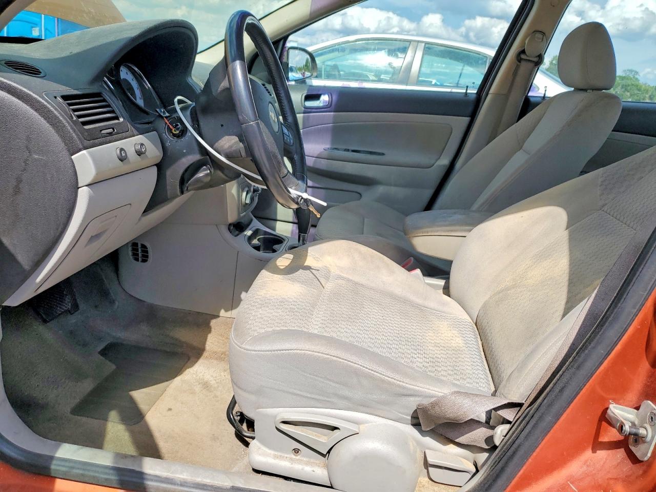 2005 Chev Cobalt Ls Orange vin: 1G1AL52F857659431