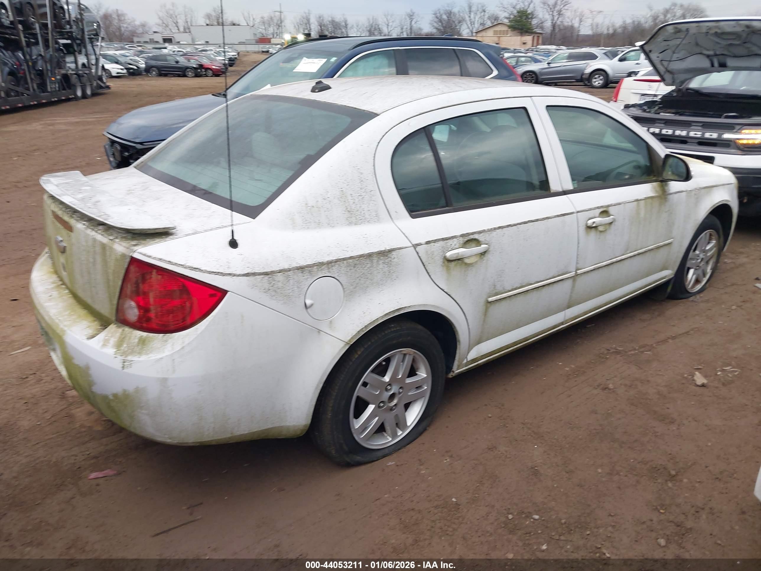 2005 Chevrolet Cobalt Ls White vin: 1G1AL52F957534017