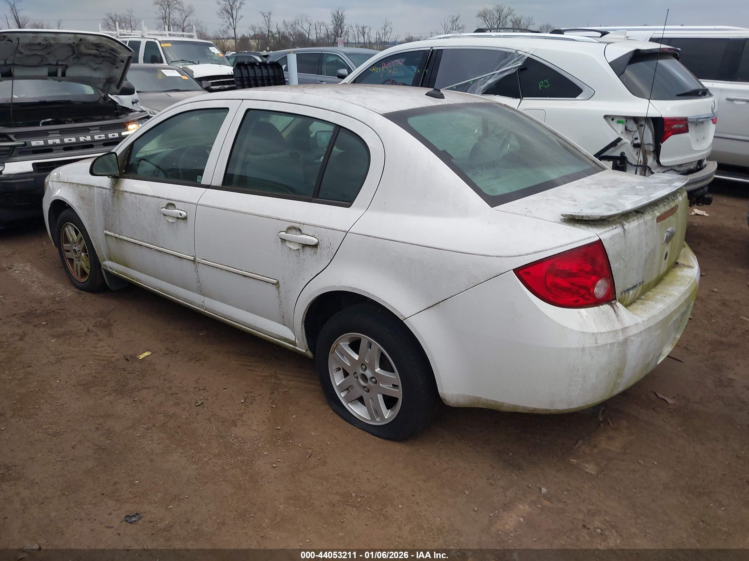 2005 Chevrolet Cobalt Ls White vin: 1G1AL52F957534017