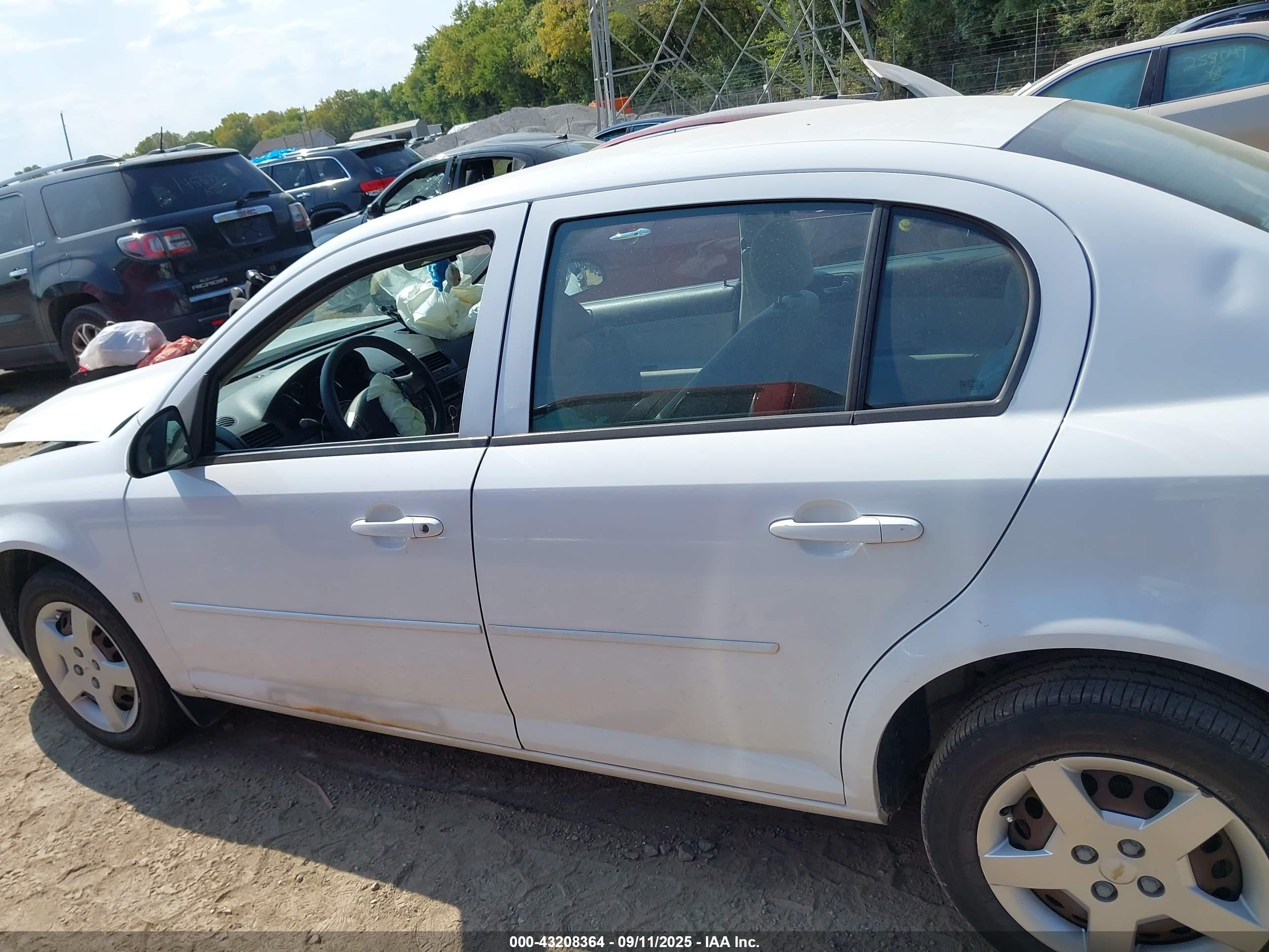 2008 Chevrolet Cobalt Lt Белый vin: 1G1AL58FX87188622