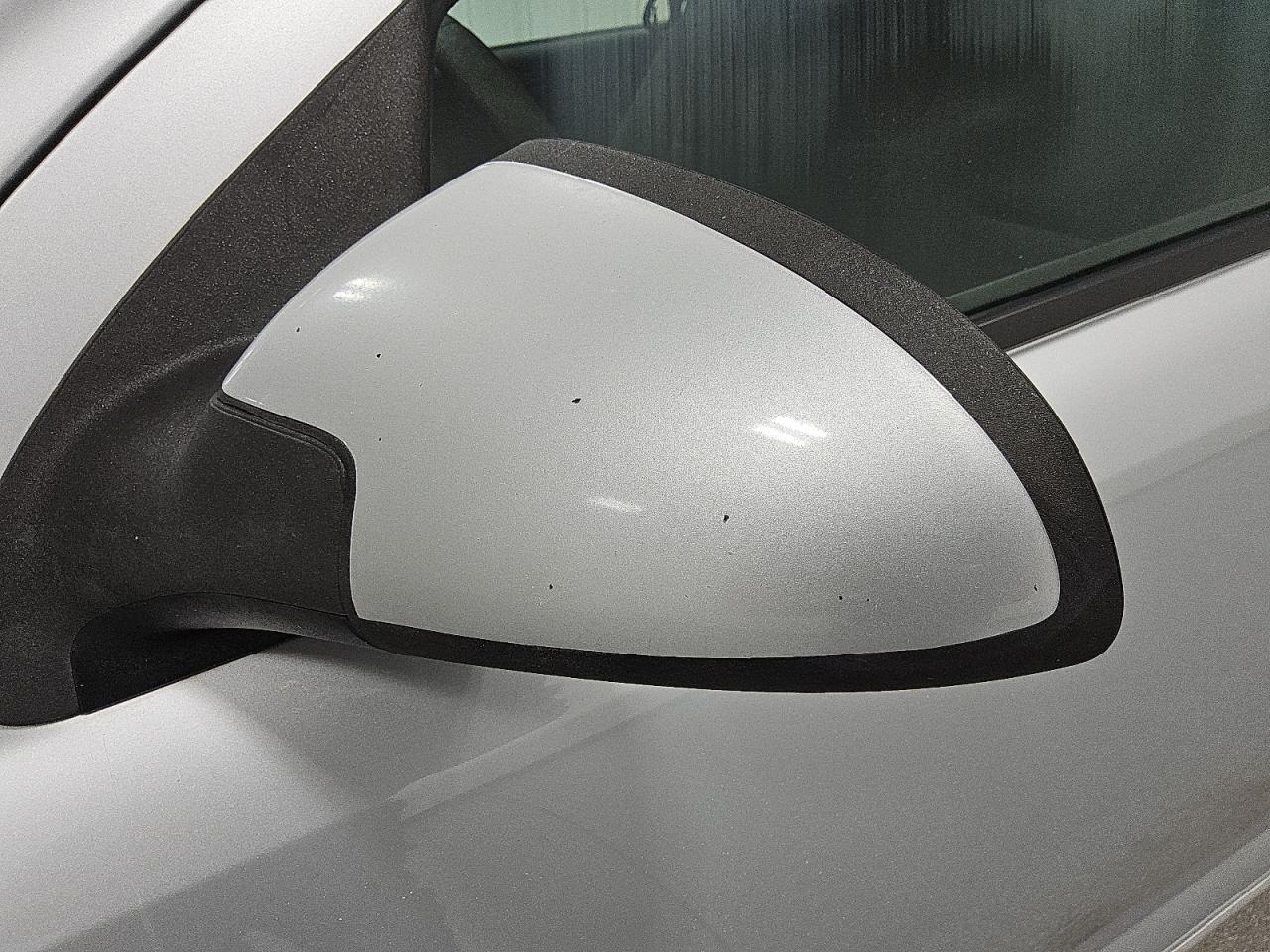 2008 Chevrolet Cobalt Sport Silver vin: 1G1AM18B787197880 Damage: Lf Mirror Cover, Chipped, 5