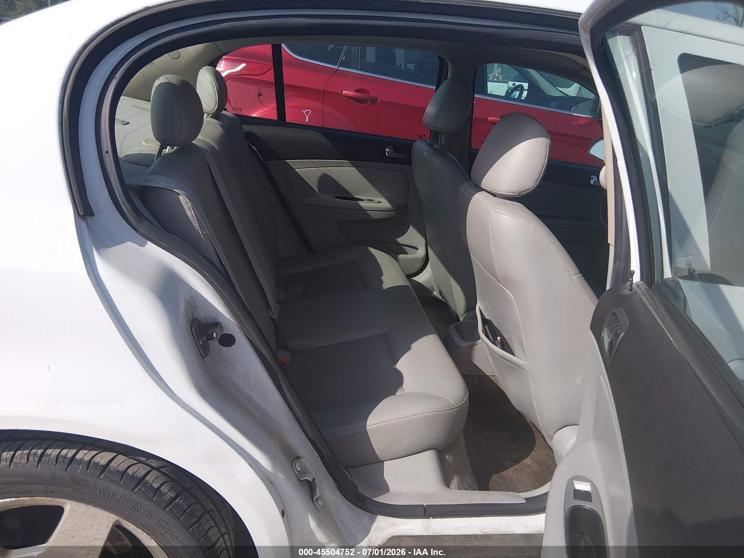 2008 Chevrolet Cobalt Sport White vin: 1G1AM58B087199266