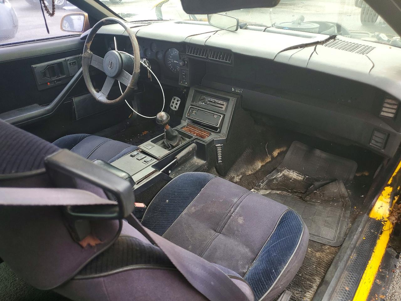 1984 Chevrolet Camaro Желтый vin: 1G1AP87H2EN119441