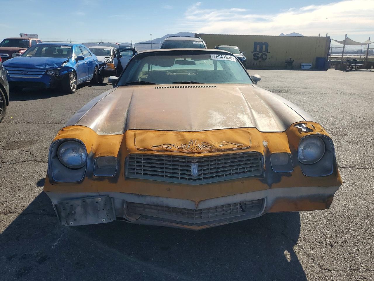 1981 Chevrolet Camaro Silver vin: 1G1AP87K2BL139983