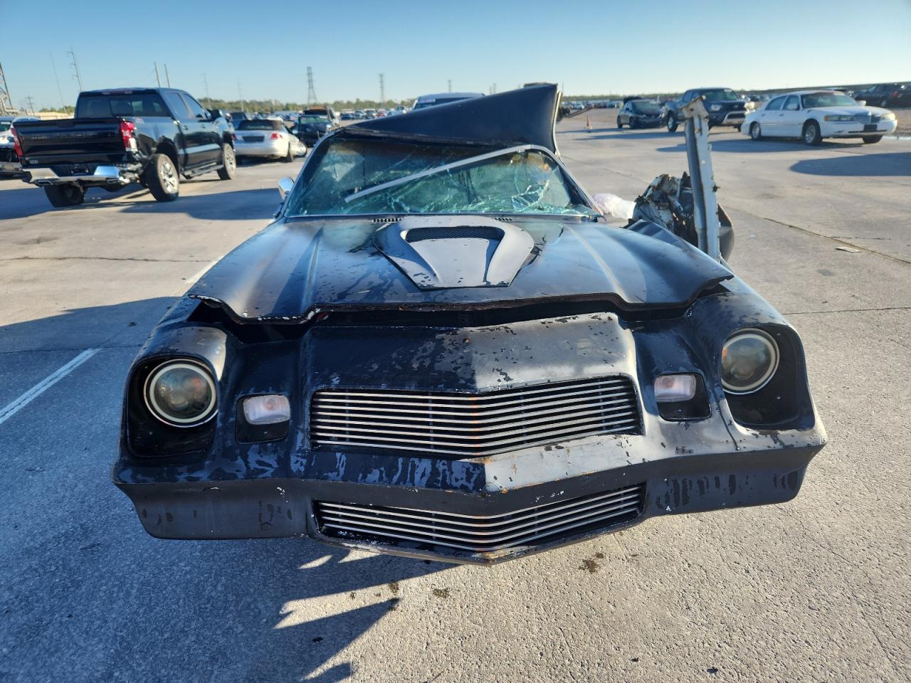 1981 Chevrolet Camaro Черный vin: 1G1AP87L7BL123643