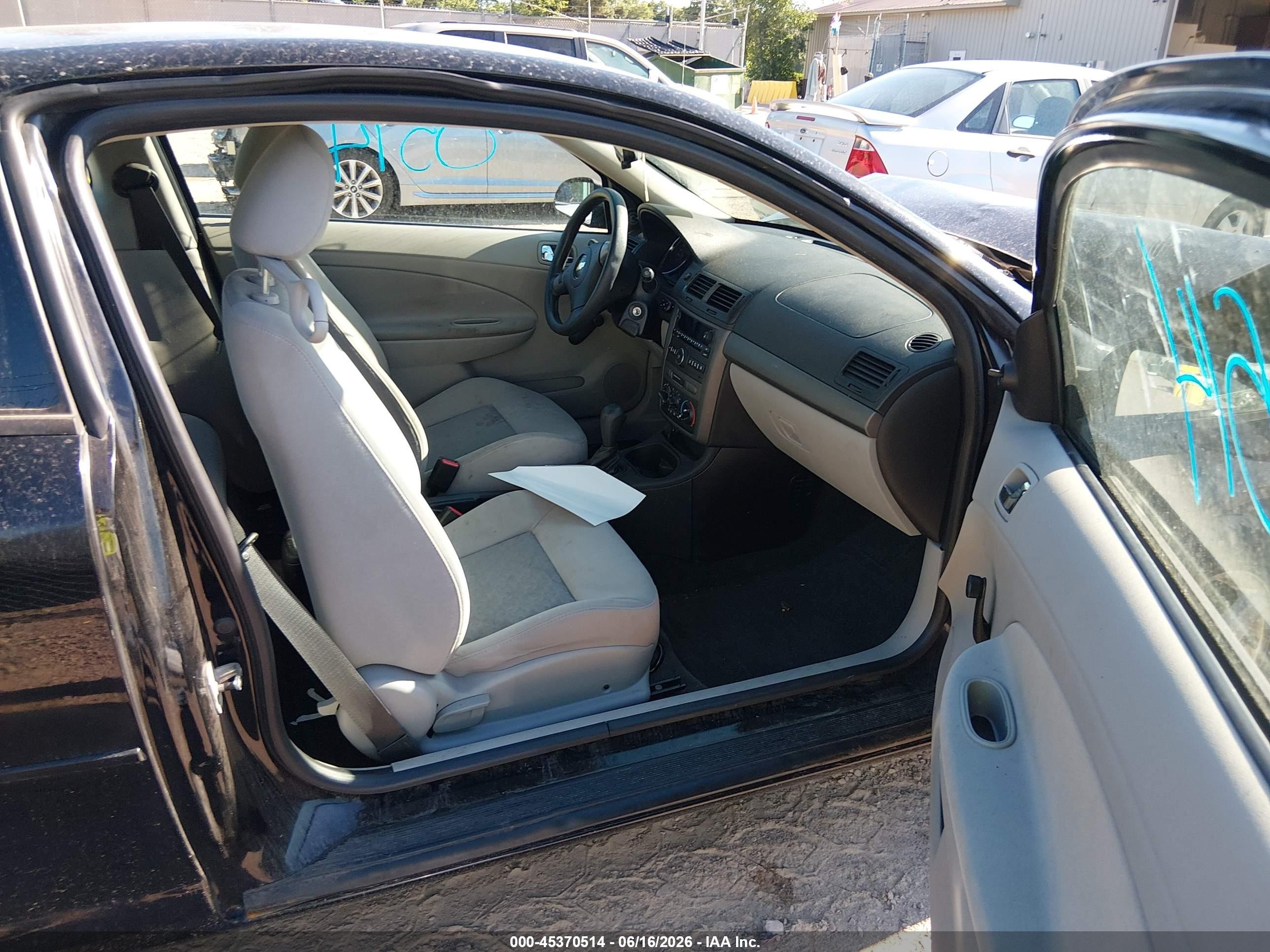 2009 Chevrolet Cobalt Ls Black vin: 1G1AS18HX97192751