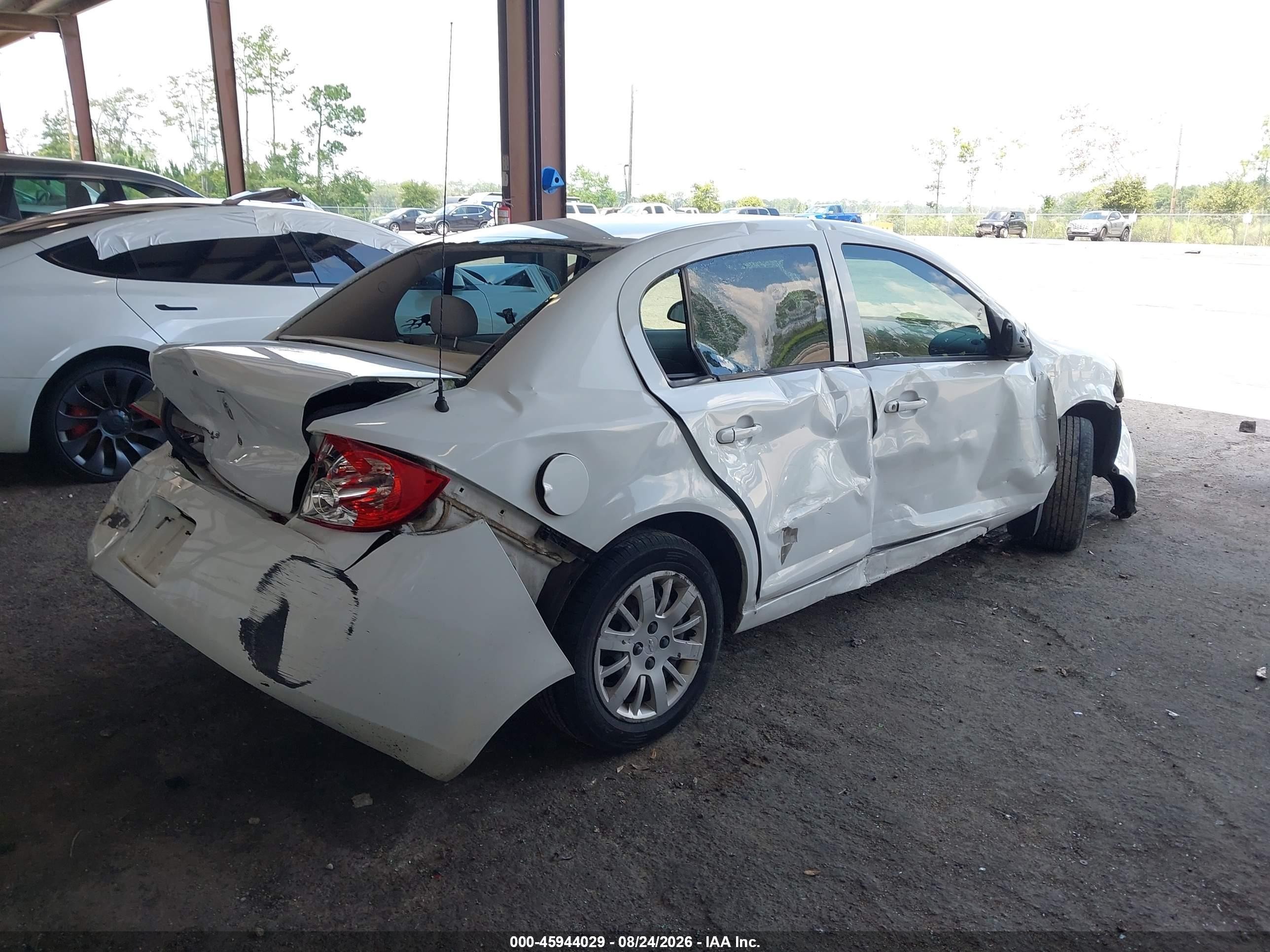 2009 Chevrolet Cobalt Ls White vin: 1G1AS55H397282674