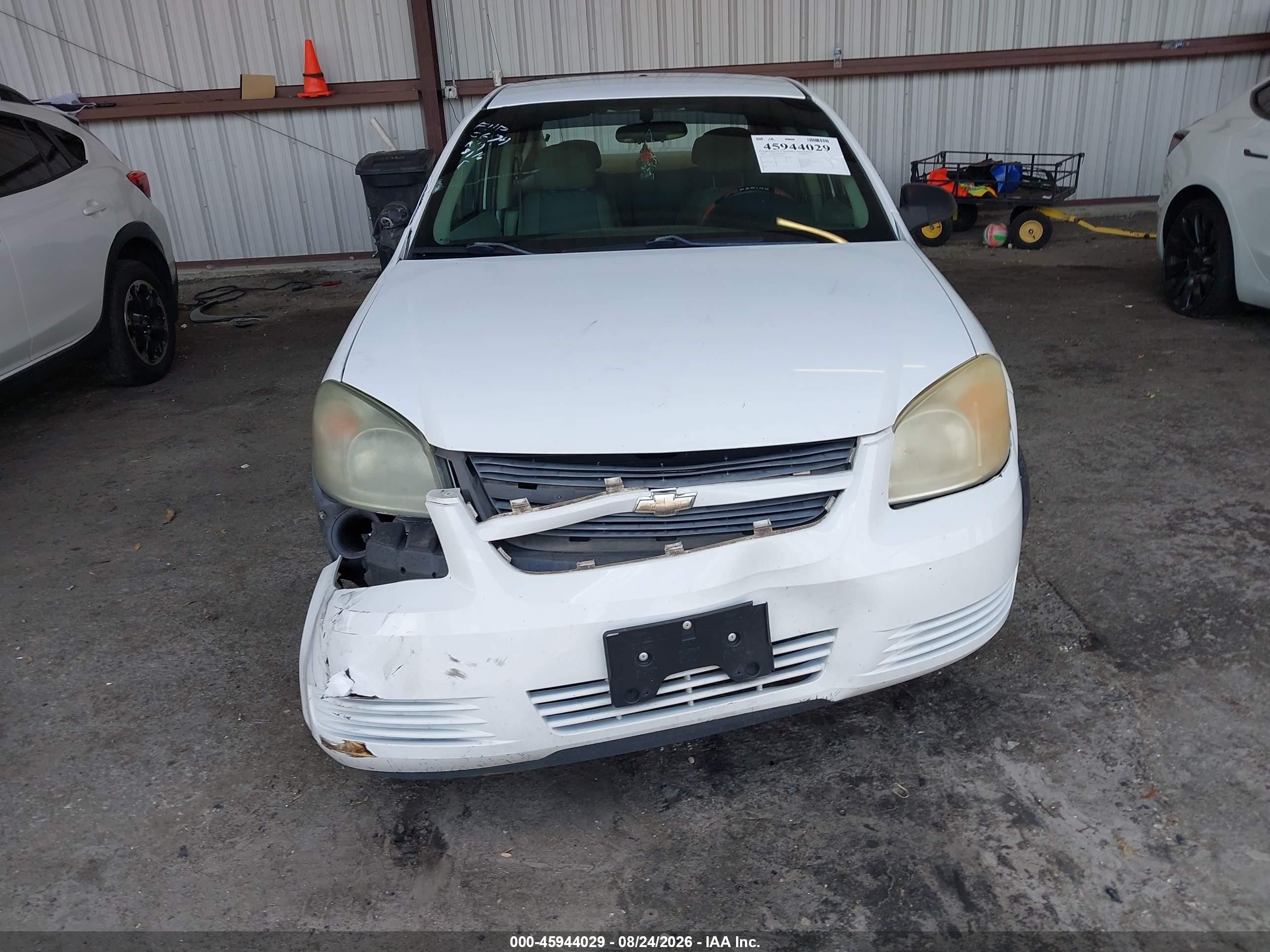 2009 Chevrolet Cobalt Ls White vin: 1G1AS55H397282674