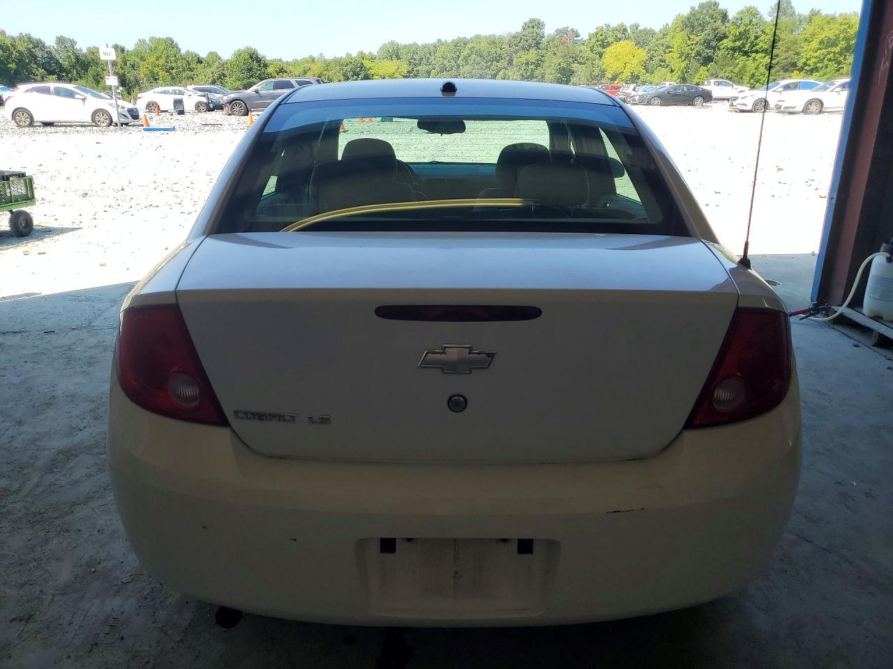 2009 Chevrolet Cobalt Ls White vin: 1G1AS58H097190546