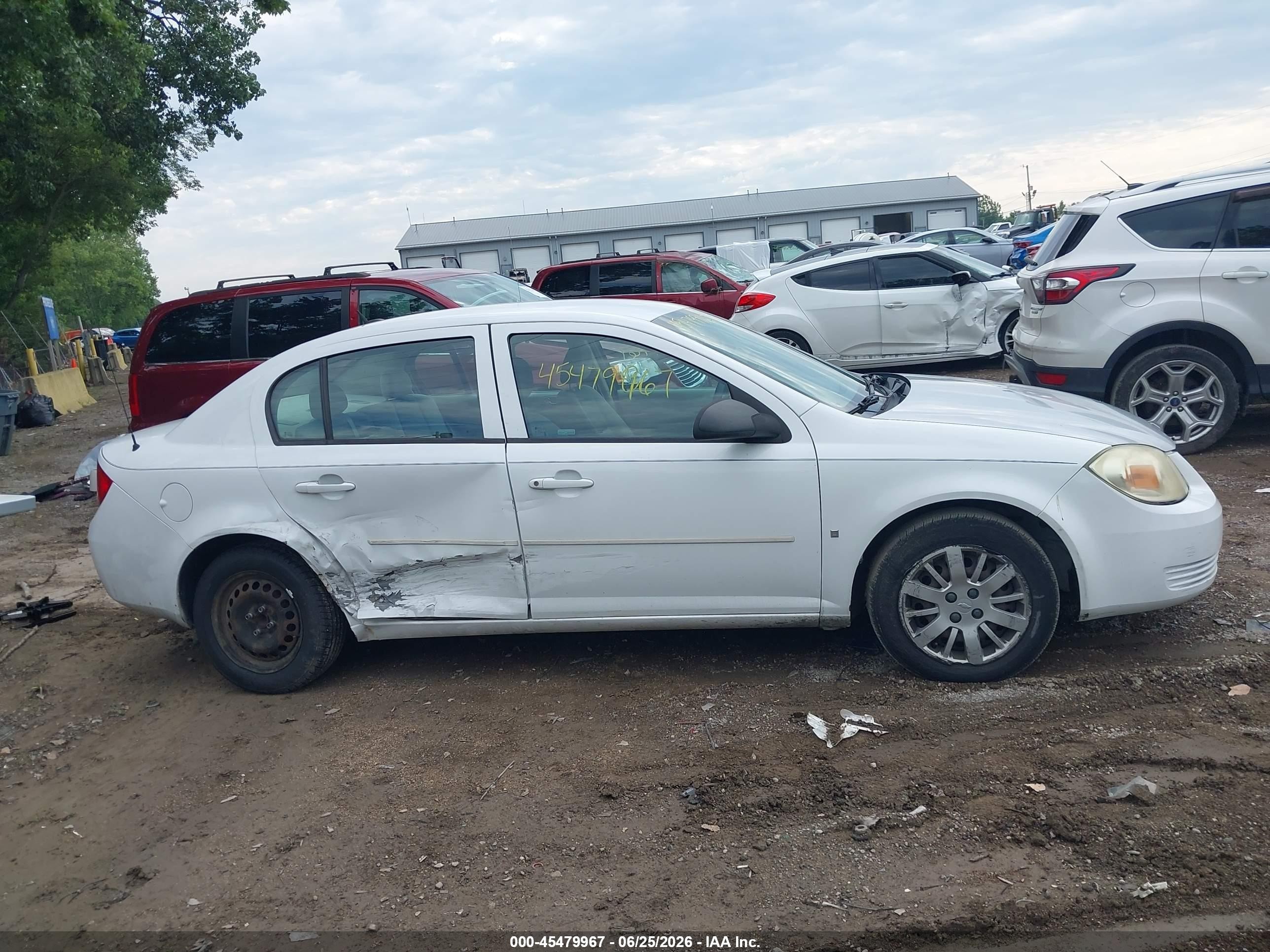 2009 Chevrolet Cobalt Ls White vin: 1G1AS58H197205720