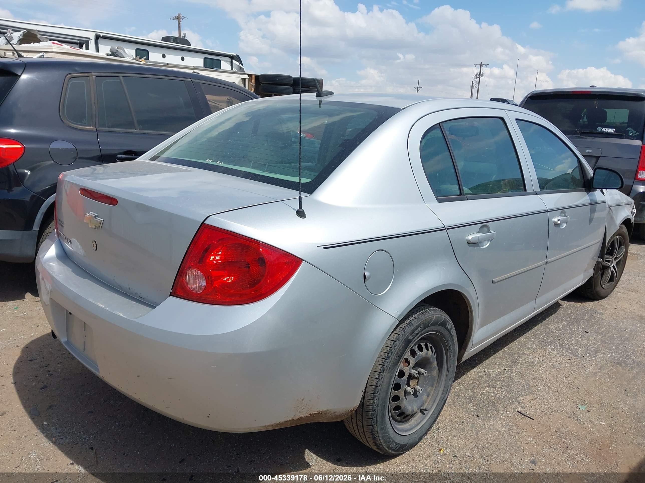 2009 Chevrolet Cobalt Ls Silver vin: 1G1AS58H297172887