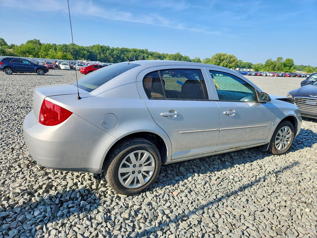 2009 Chevrolet Cobalt Ls Silver vin: 1G1AS58H397118384