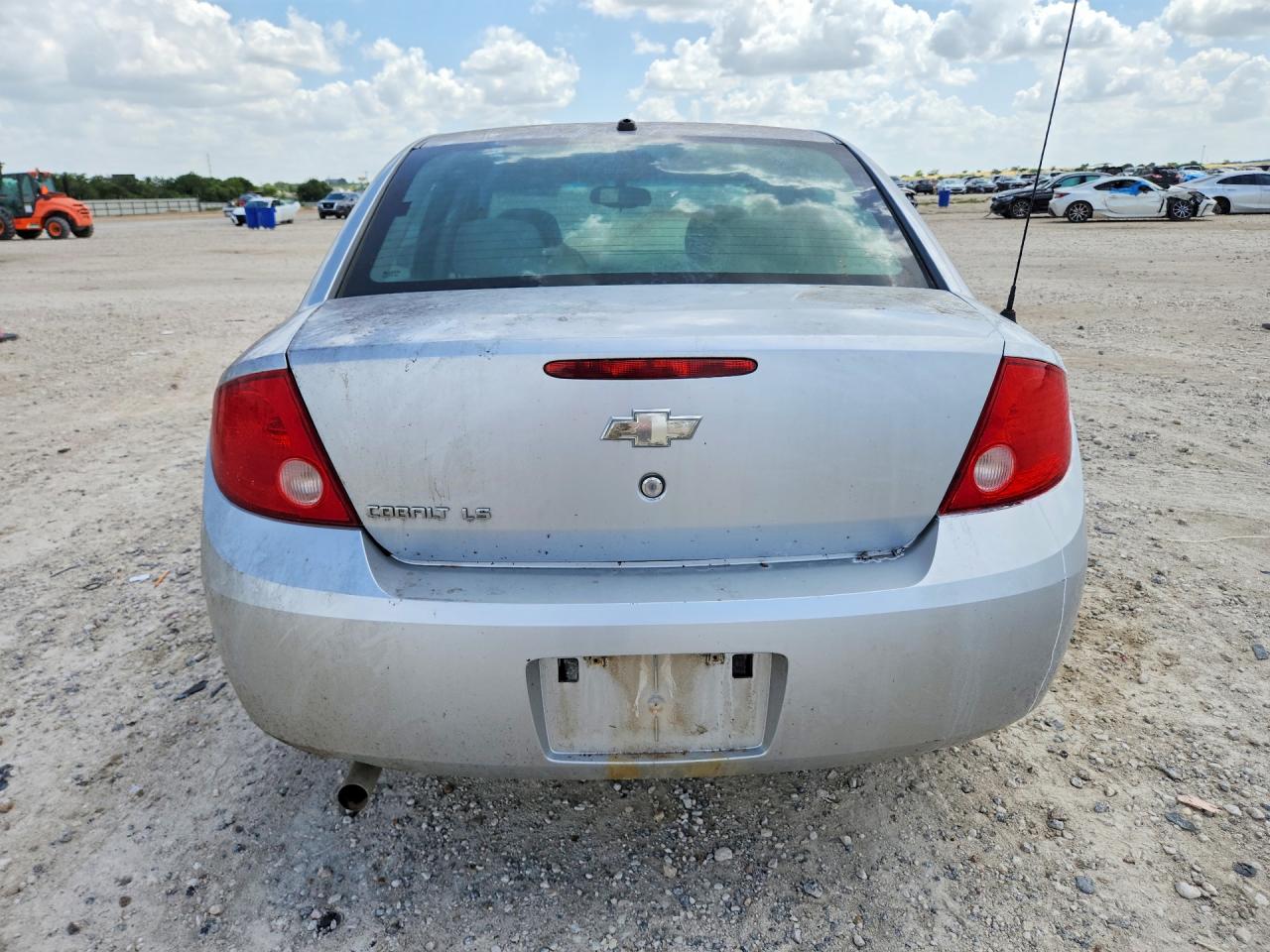 2009 Chevrolet Cobalt Ls Silver vin: 1G1AS58H397222180