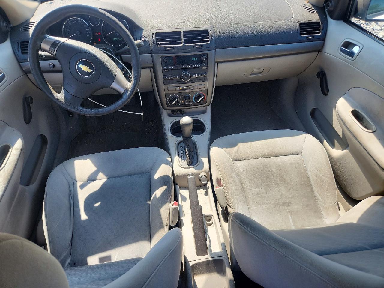 2009 Chevrolet Cobalt Ls White vin: 1G1AS58H697137351