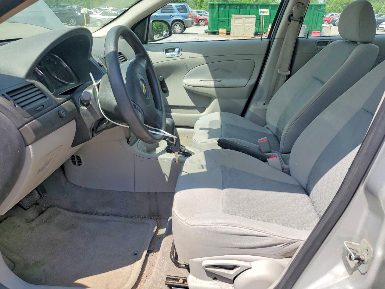 2009 Chevrolet Cobalt Ls Silver vin: 1G1AS58H697147989