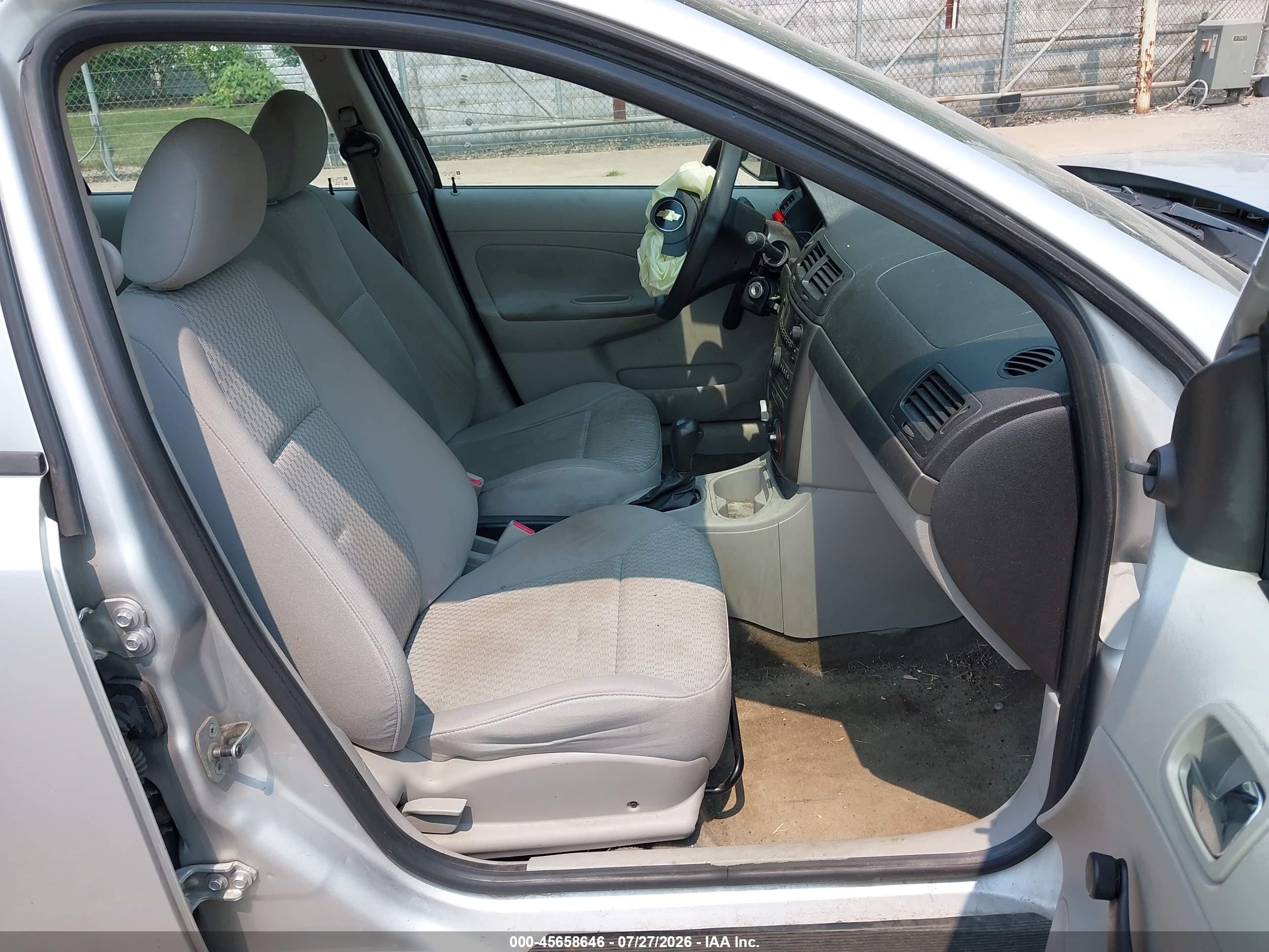 2009 Chevrolet Cobalt Ls Silver vin: 1G1AS58H797189734