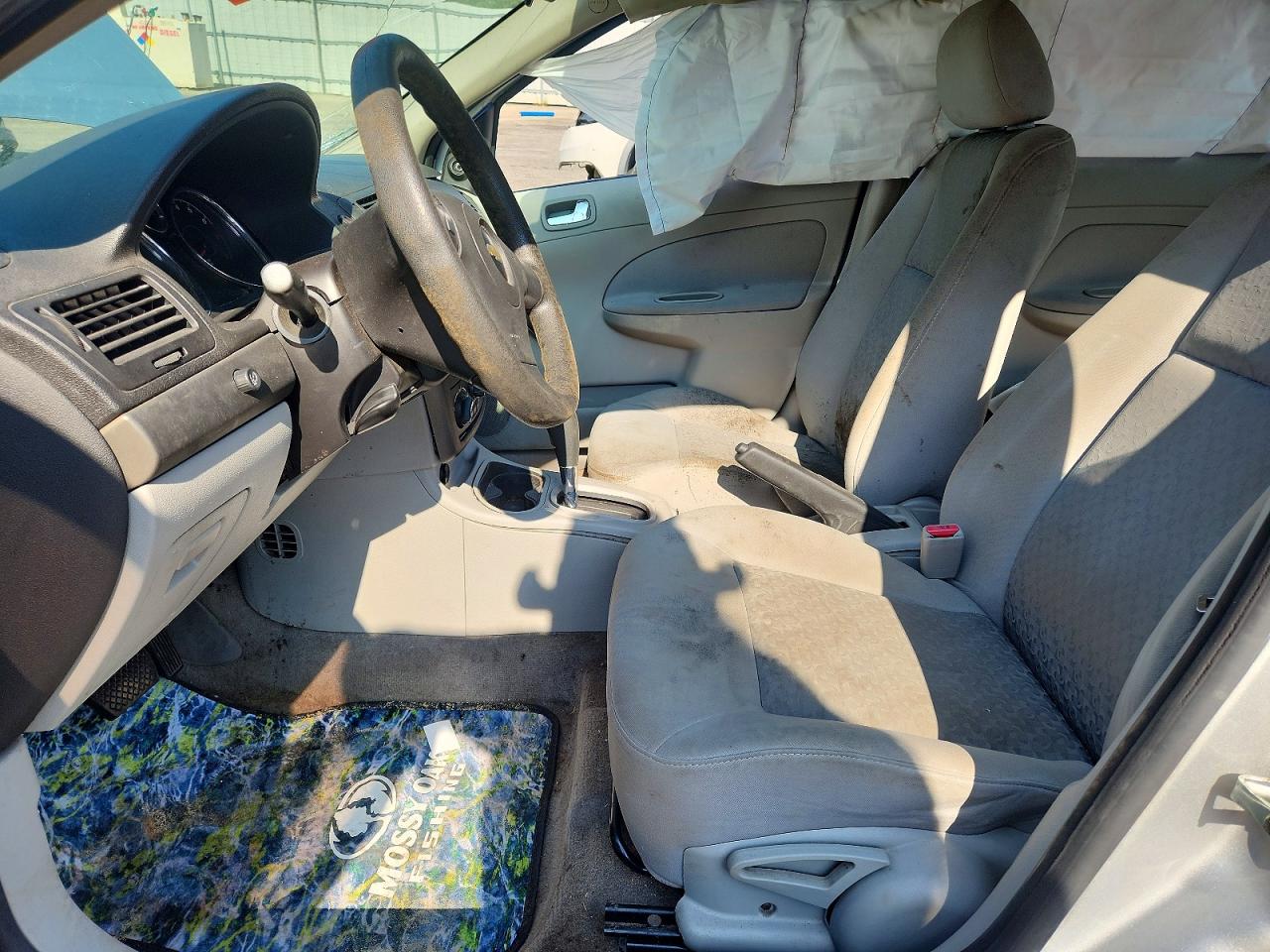 2009 Chevrolet Cobalt Ls Silver vin: 1G1AS58H797199194