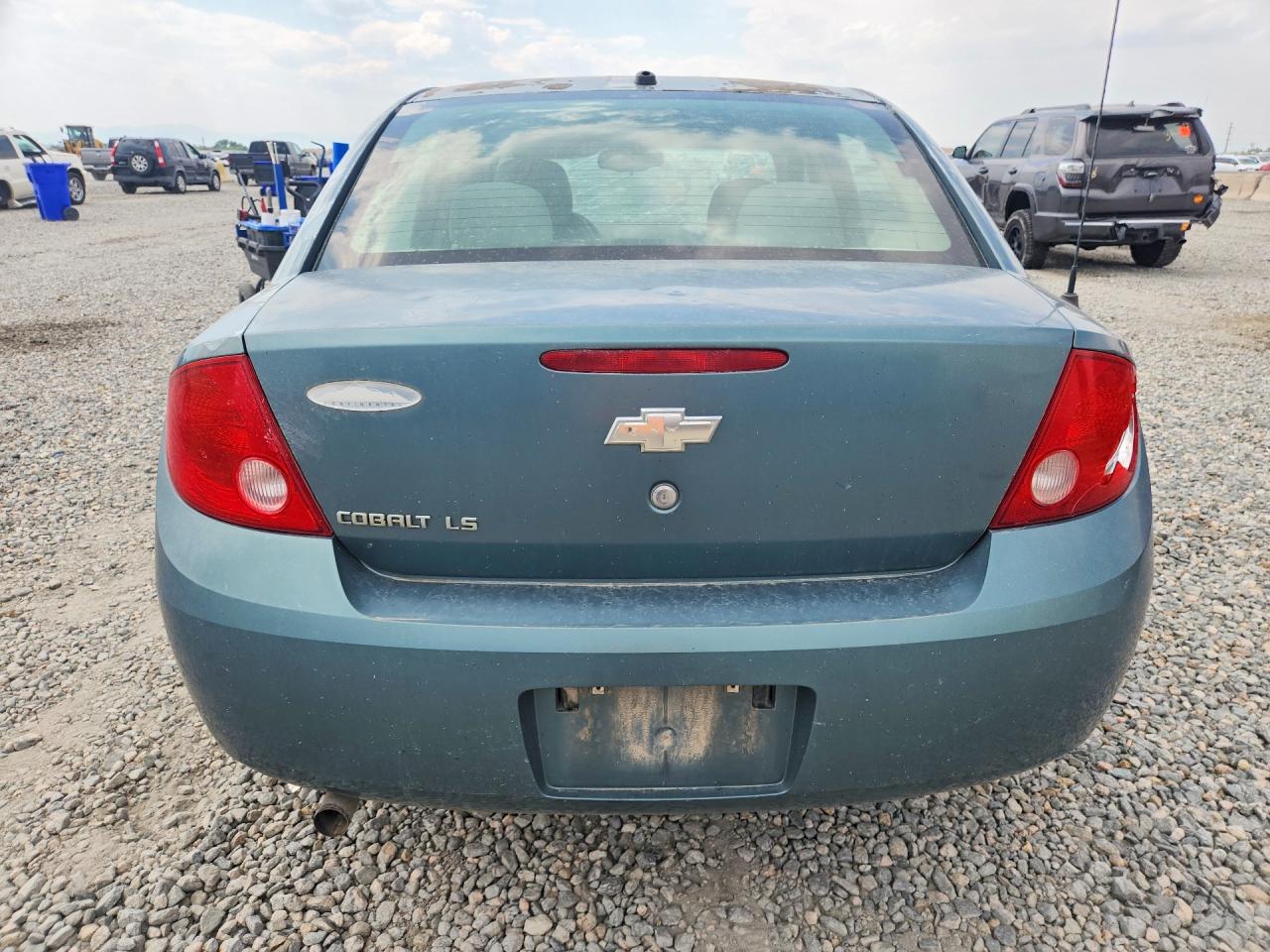2009 Chevrolet Cobalt Ls Green vin: 1G1AS58H897181559