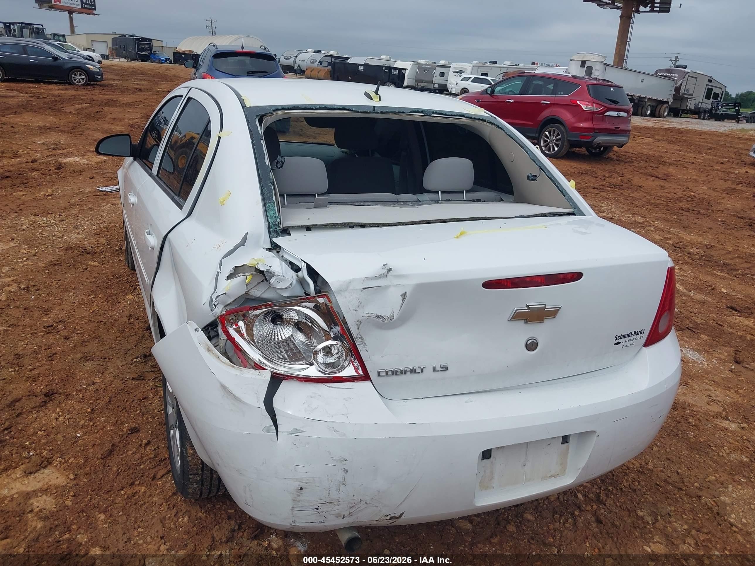 2009 Chevrolet Cobalt Ls White vin: 1G1AS58H897190147