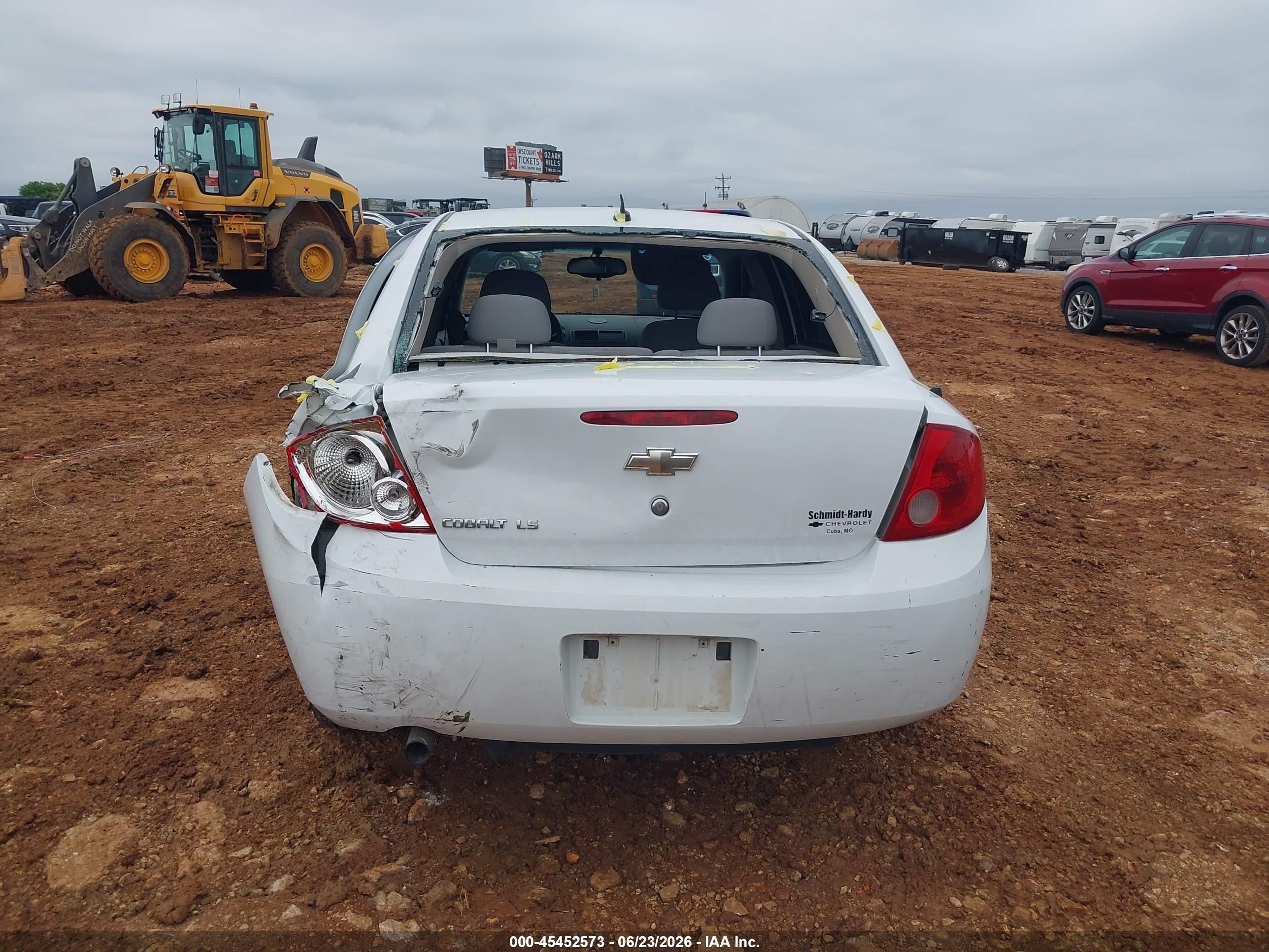 2009 Chevrolet Cobalt Ls White vin: 1G1AS58H897190147