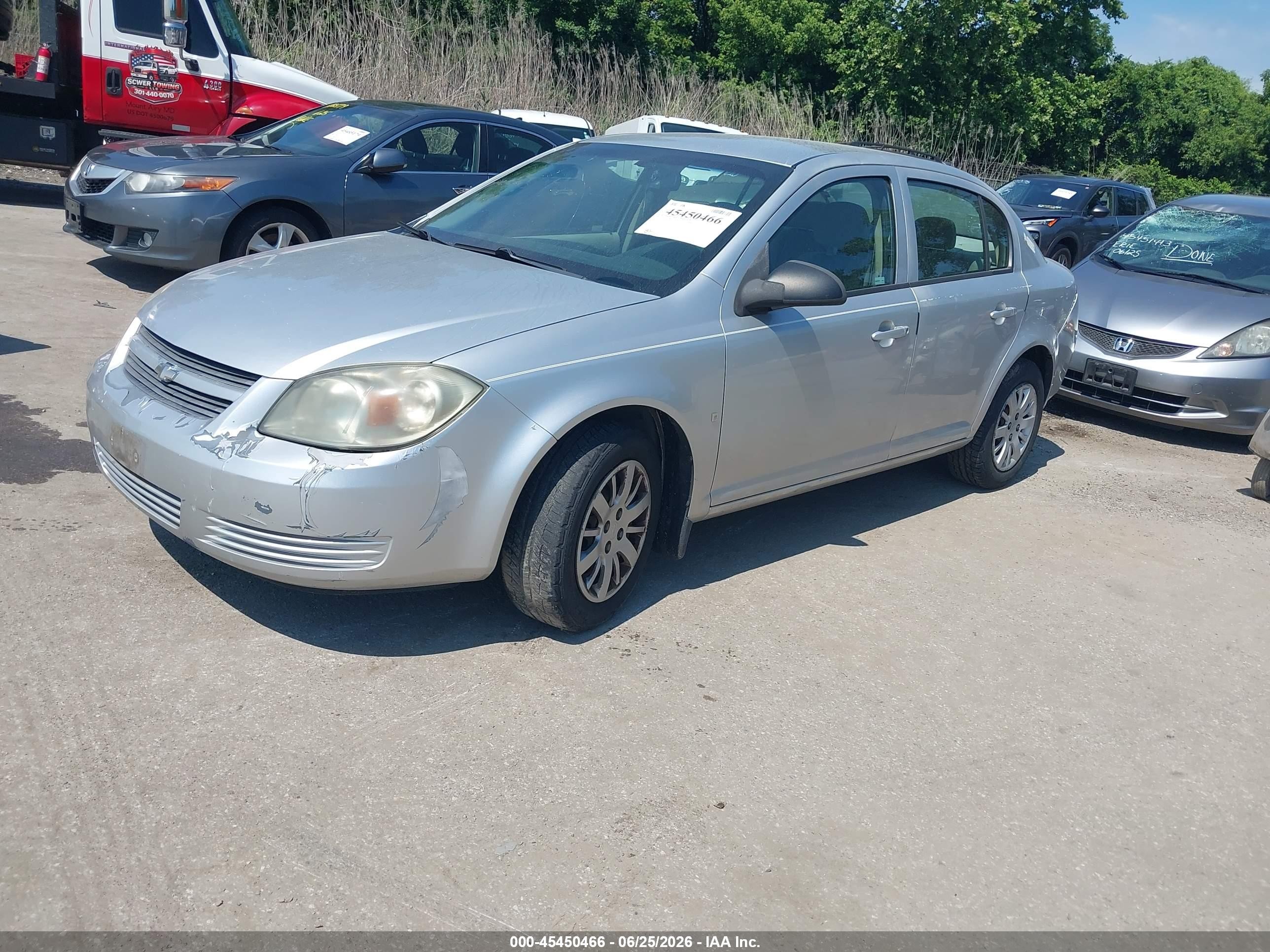 2009 Chevrolet Cobalt Ls Silver vin: 1G1AS58H897208856