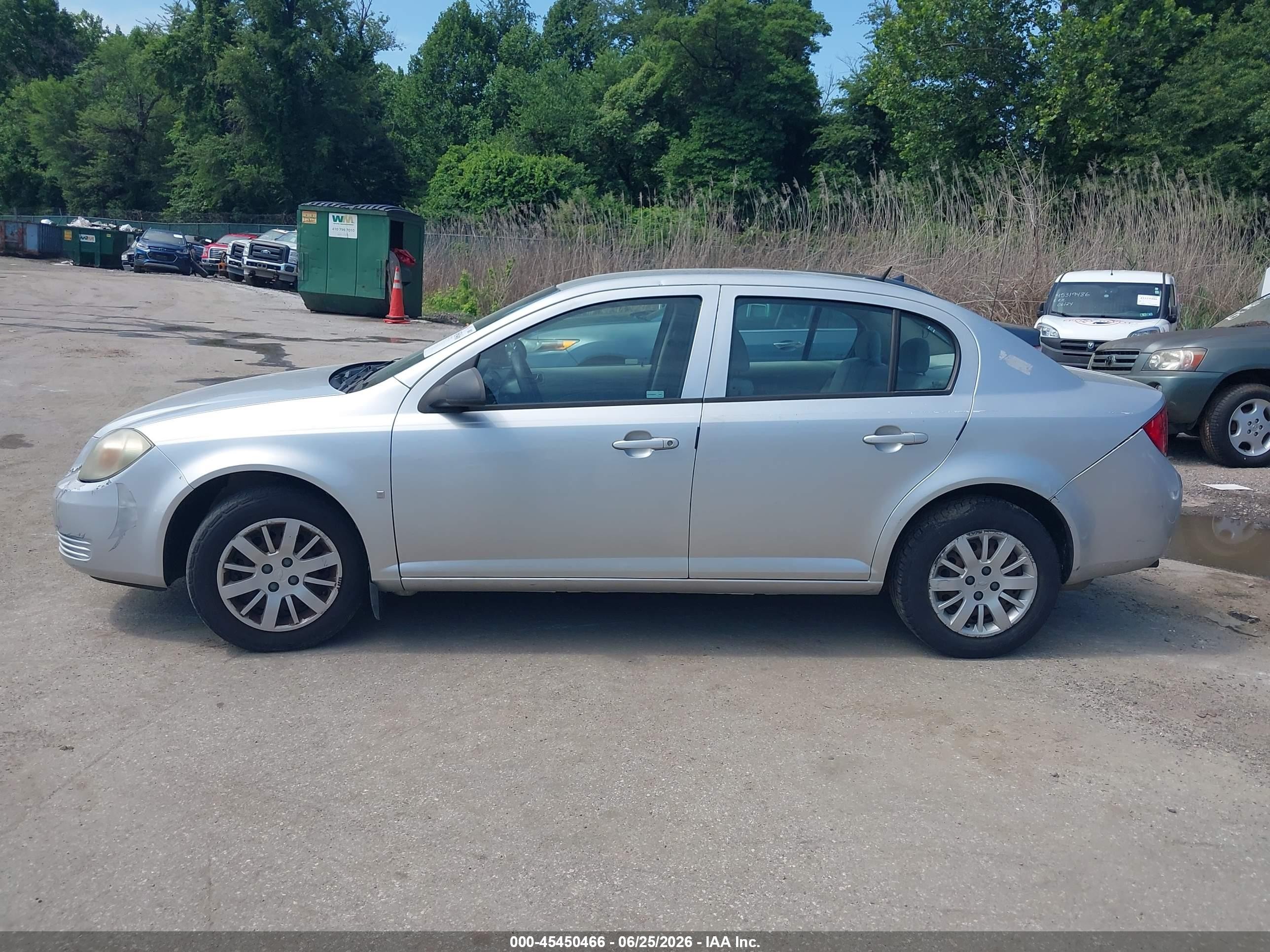 2009 Chevrolet Cobalt Ls Silver vin: 1G1AS58H897208856
