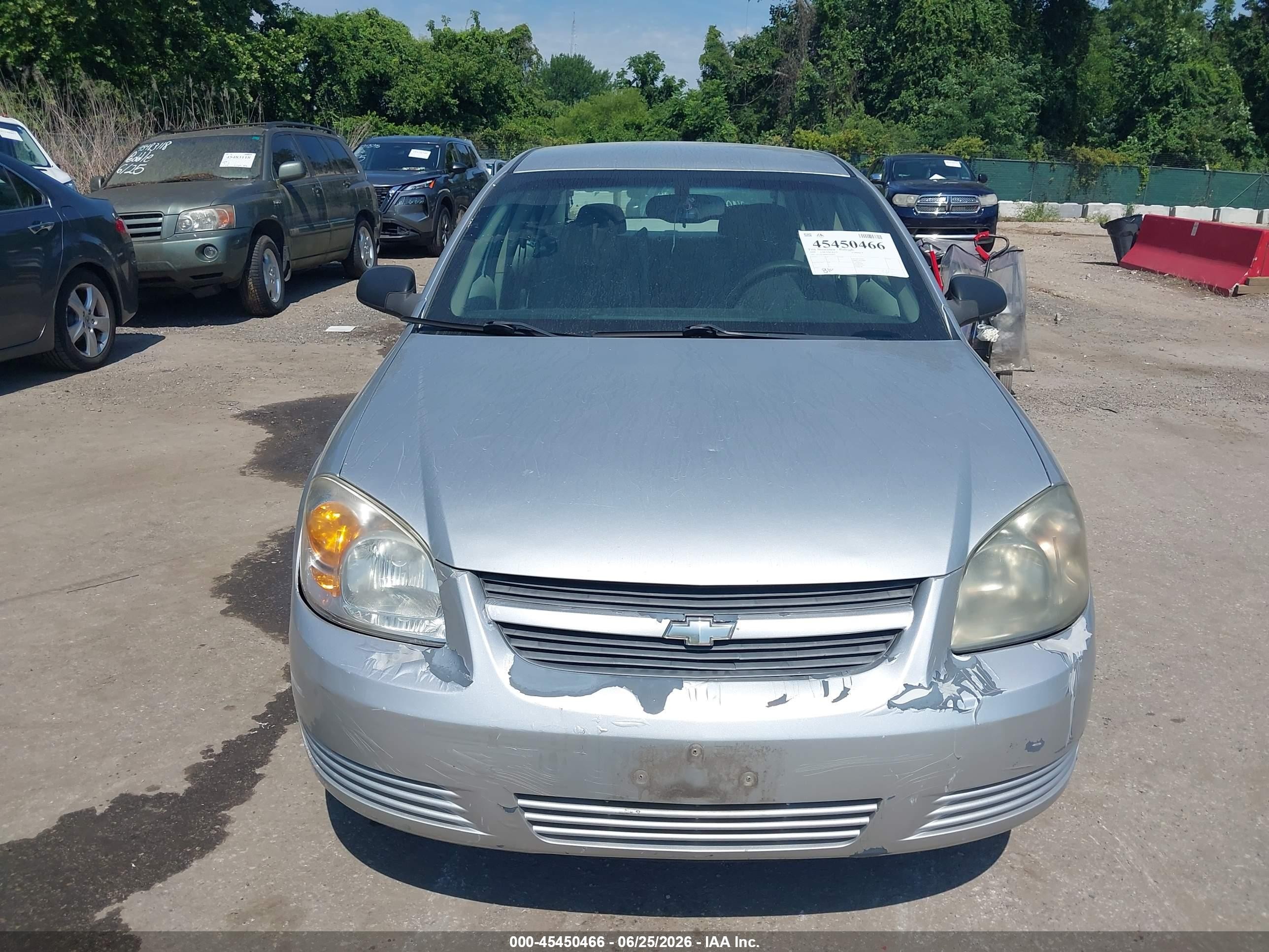 2009 Chevrolet Cobalt Ls Silver vin: 1G1AS58H897208856