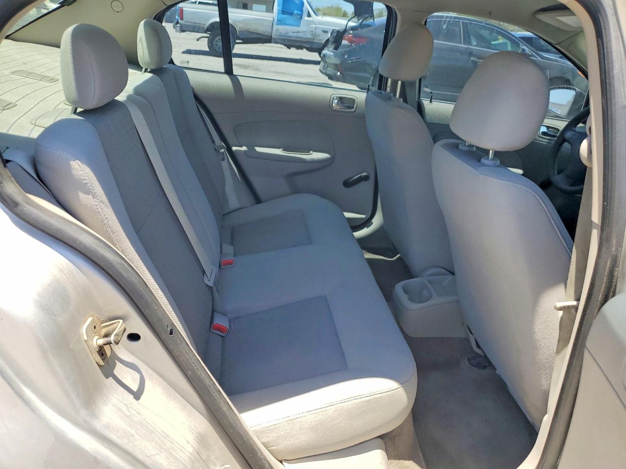 2009 Chevrolet Cobalt Ls Silver vin: 1G1AS58H997178461