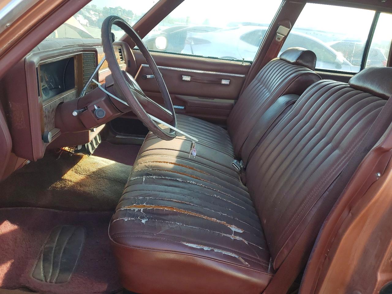 1982 Chevrolet Malibu Classic Gold vin: 1G1AW35K0CB173517