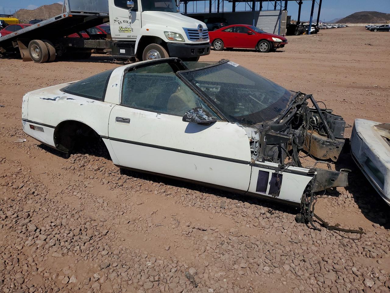 1984 Chevrolet Corvette White vin: 1G1AY0786E5136404