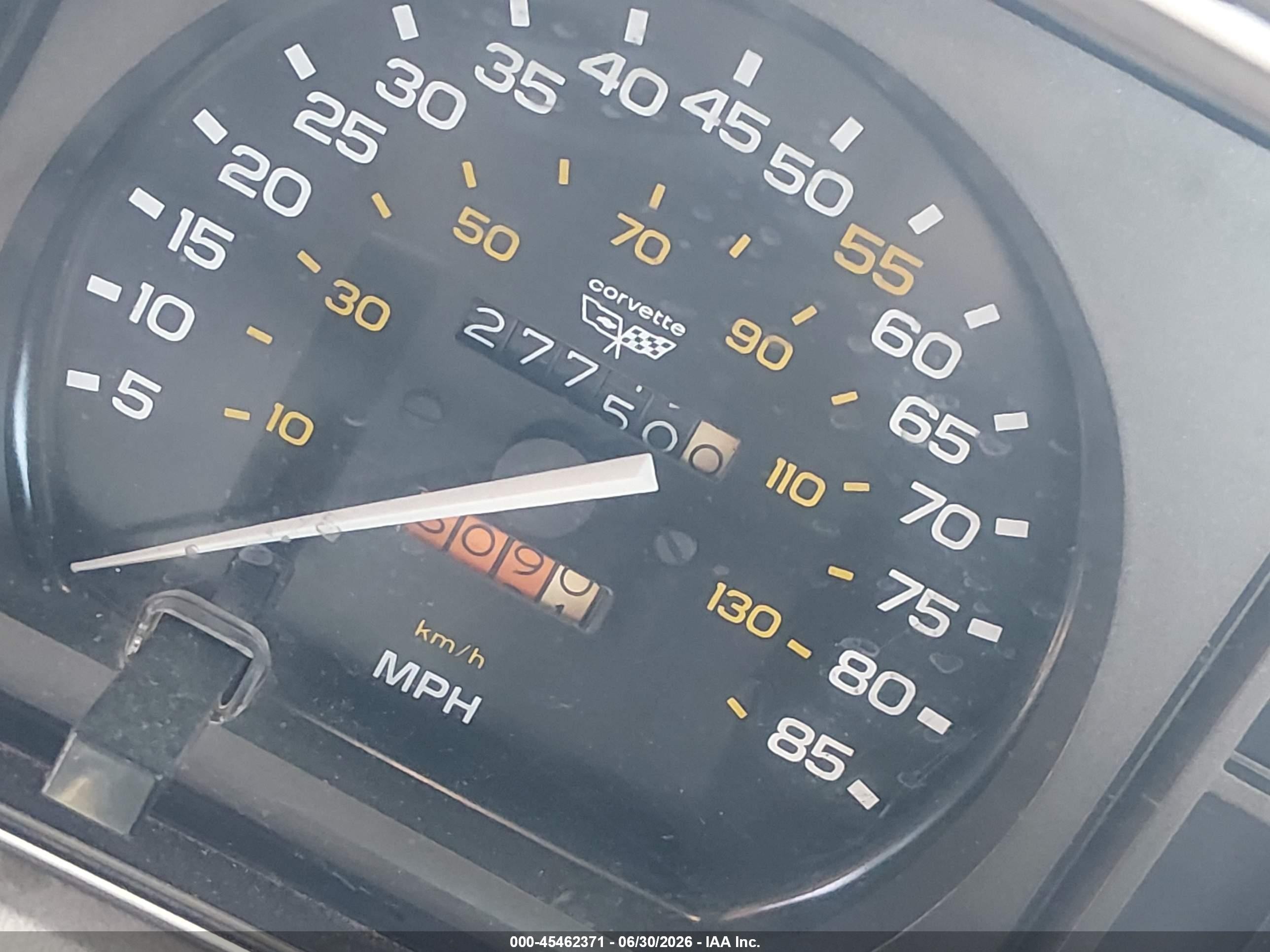 1982 Chevrolet Corvette   Silver vin: 1G1AY0789C5102731