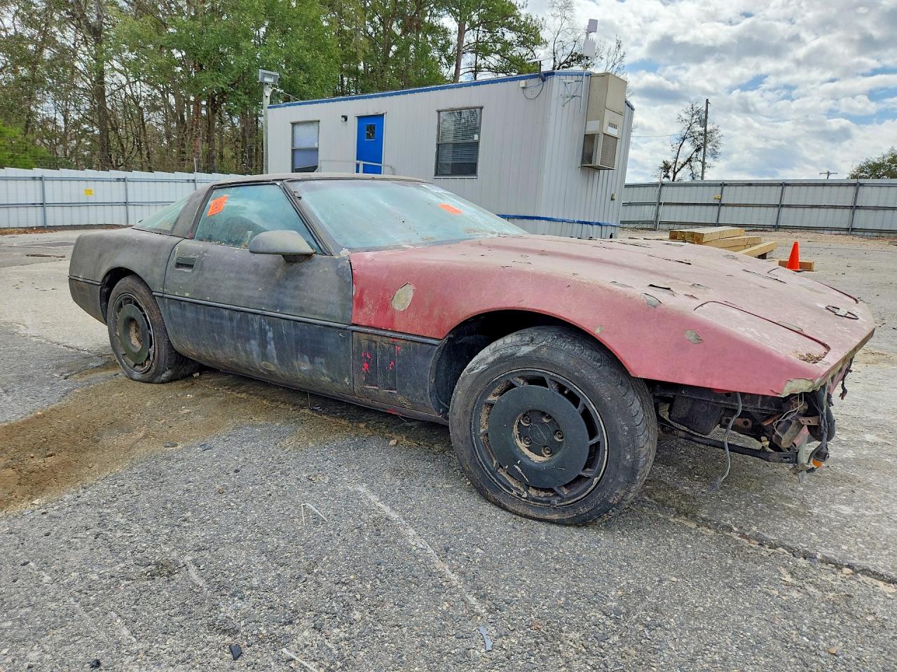 1984 Chevrolet Corvette Красный vin: 1G1AY078XE5125552