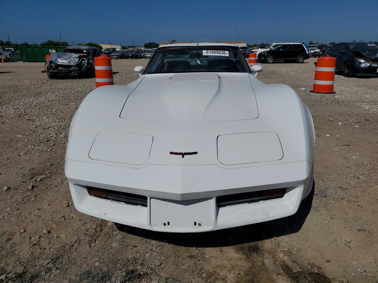 1981 Chevrolet Corvette White vin: 1G1AY8761BS405158