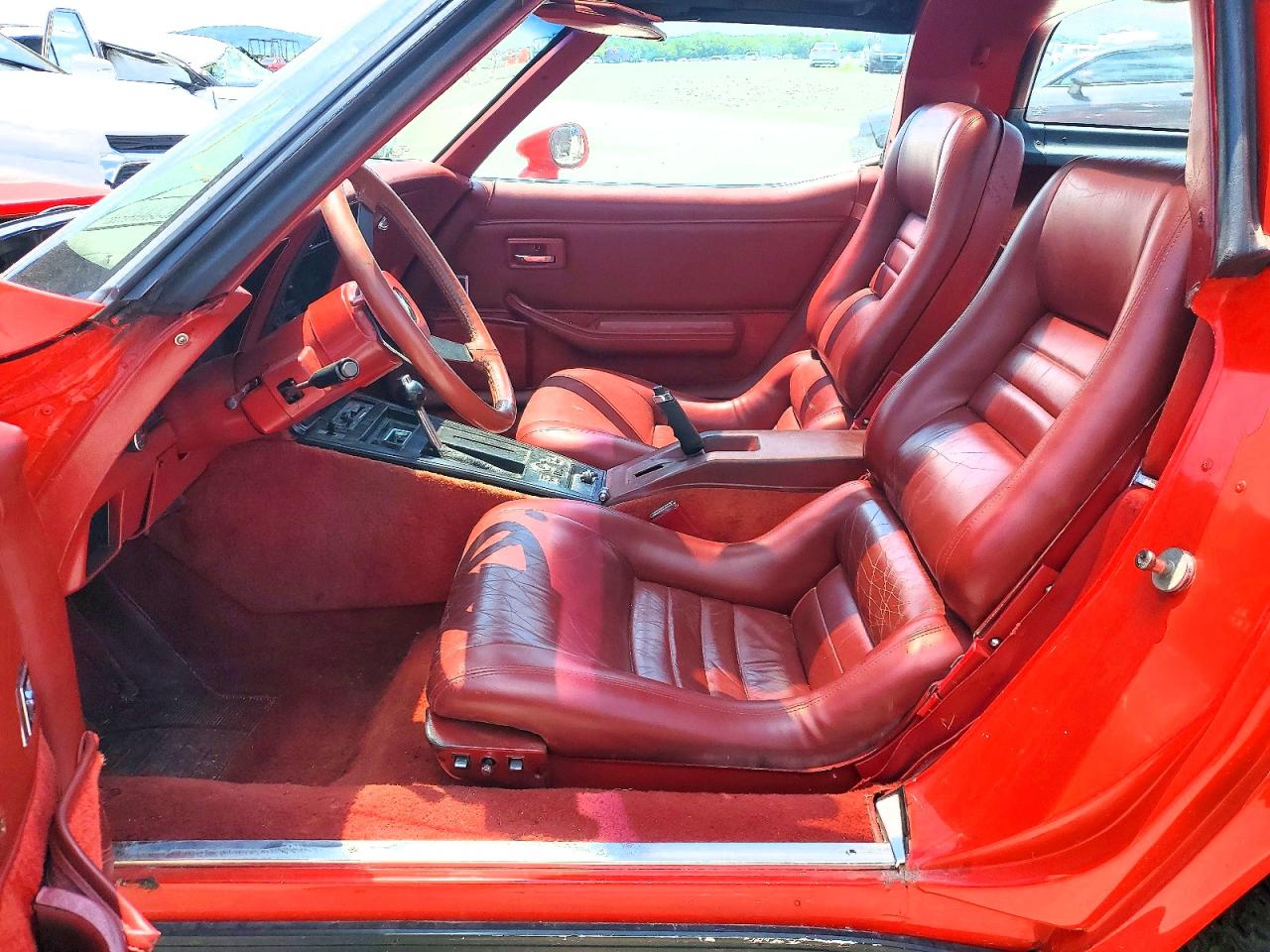 1981 Chevrolet Corvette Красный vin: 1G1AY8762BS424270