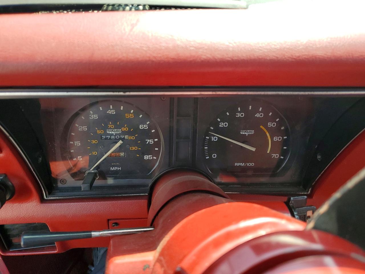 1981 Chevrolet Corvette Красный vin: 1G1AY8762BS424270