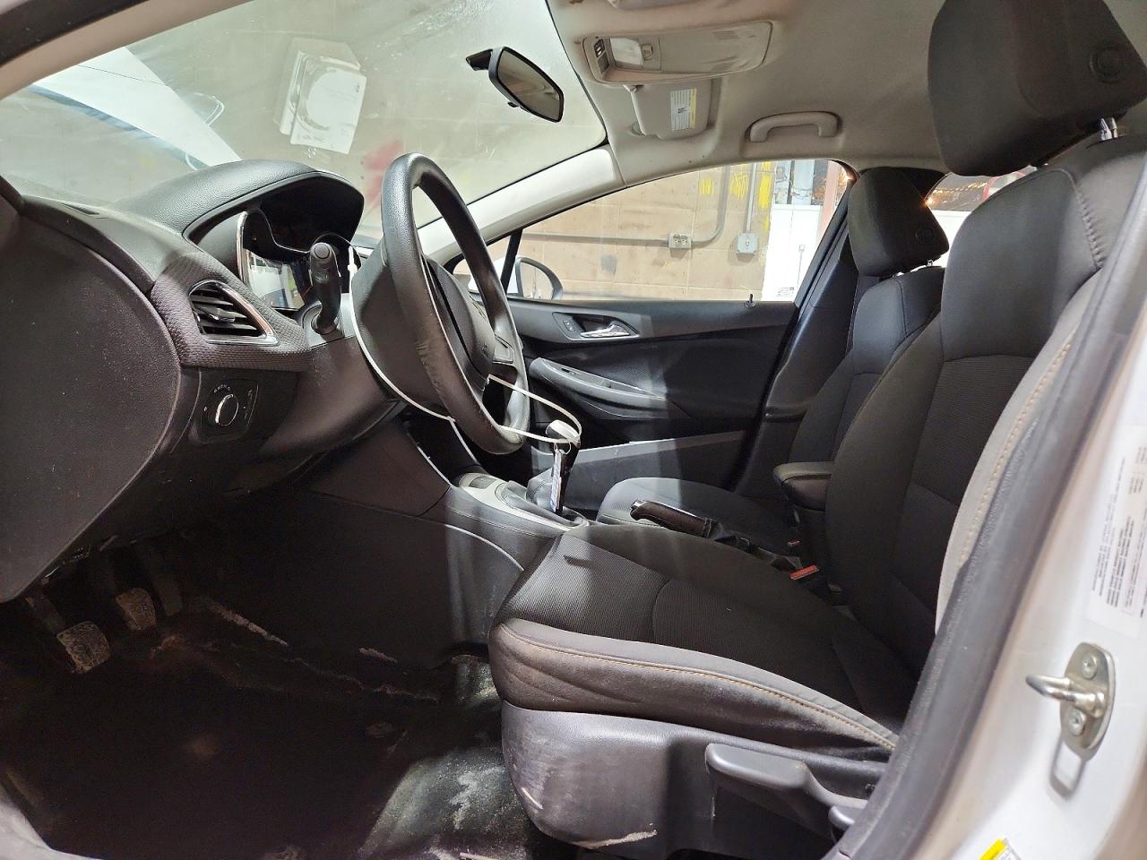 2017 Chevrolet Cruze 1lt Белый vin: 1G1BA5SM6H7143940