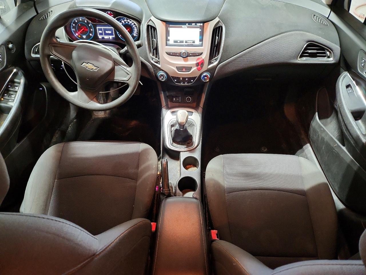 2017 Chevrolet Cruze 1lt Белый vin: 1G1BA5SM6H7143940