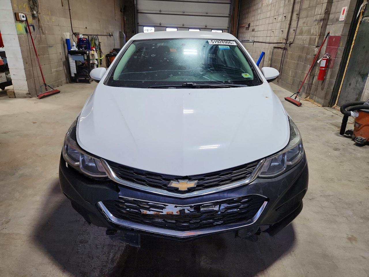 2017 Chevrolet Cruze 1lt Белый vin: 1G1BA5SM6H7143940