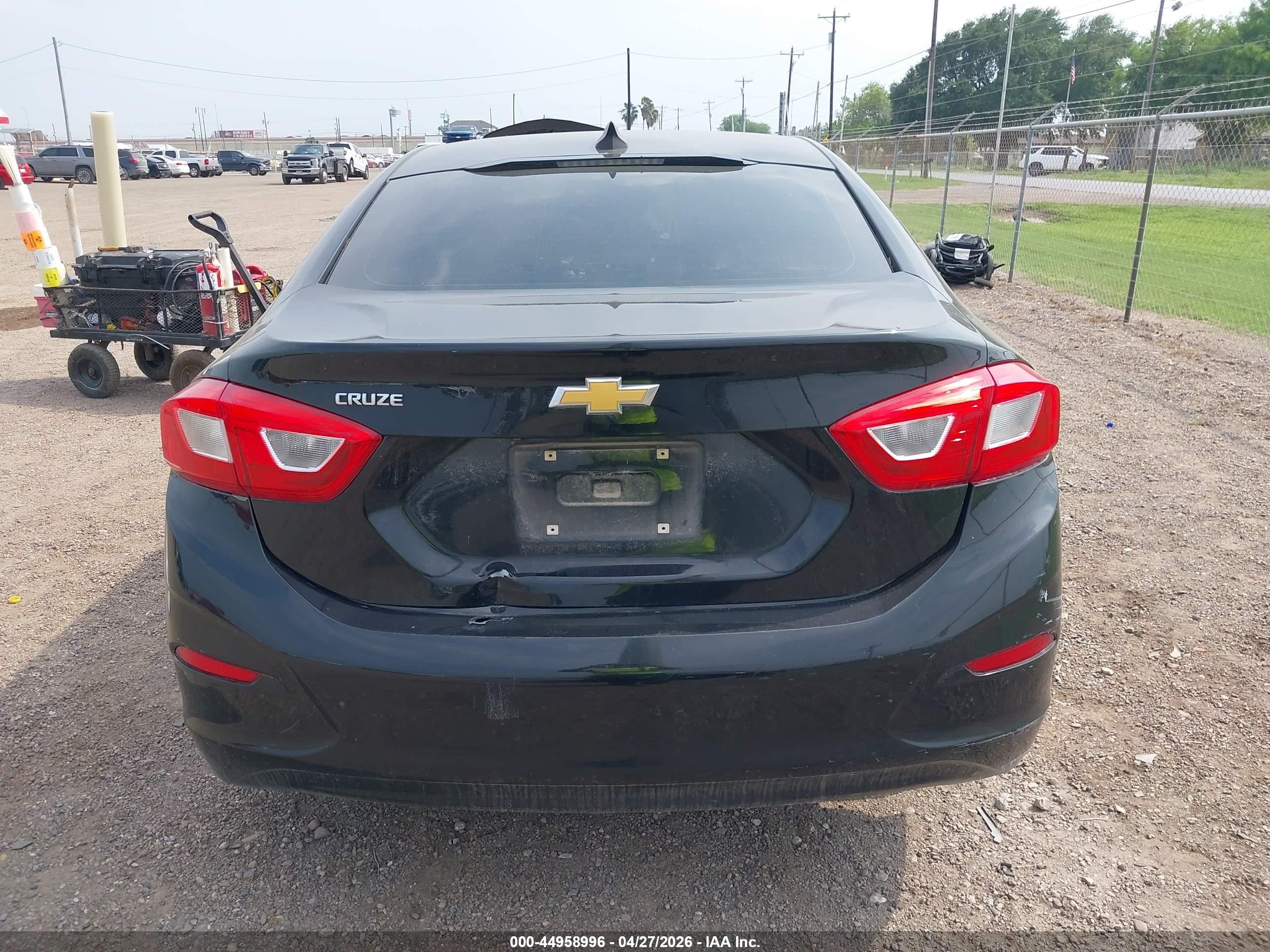 2016 Chevrolet Cruze Ls Auto Черный vin: 1G1BC5SM0G7325254
