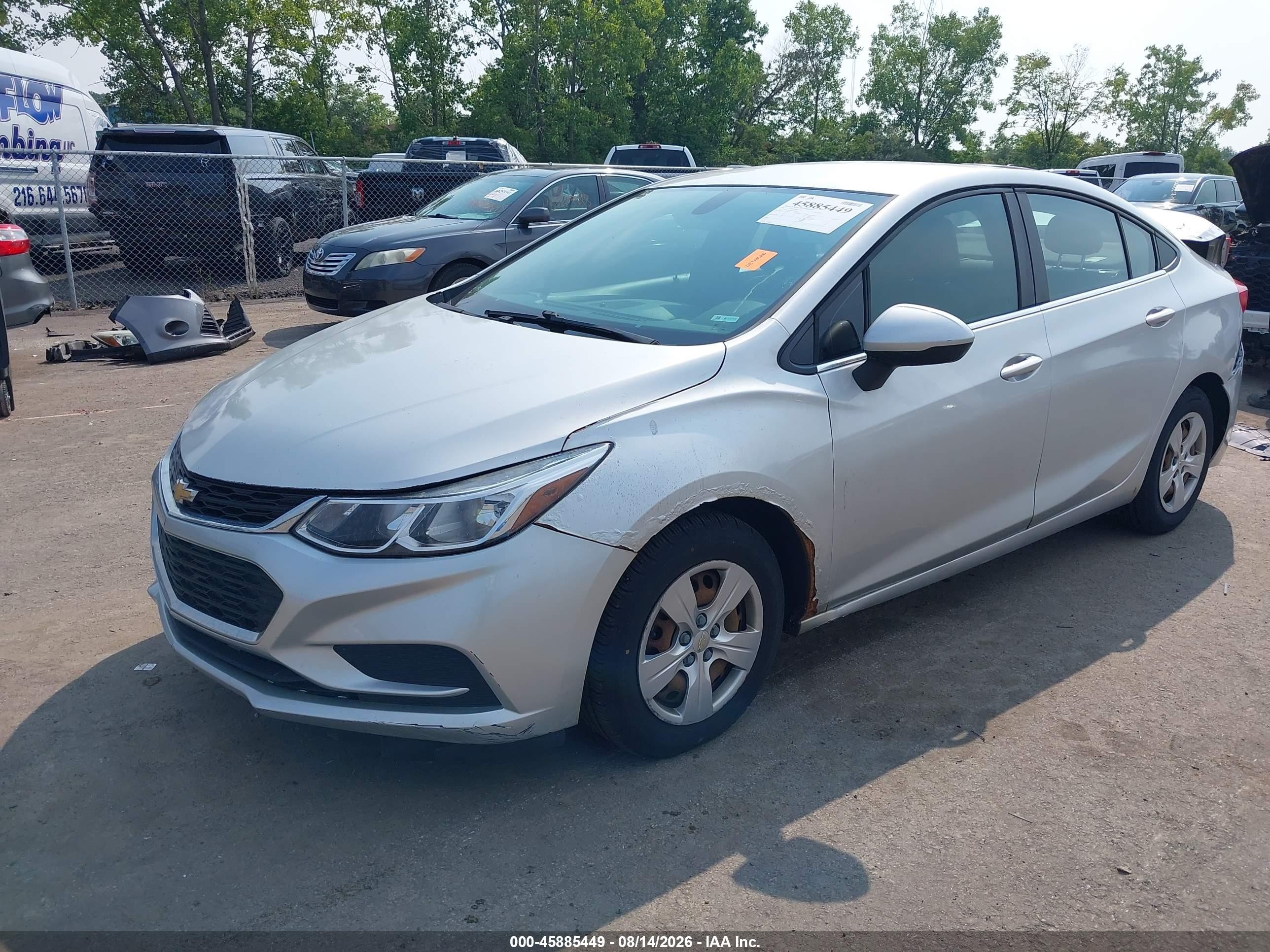 2017 Chevrolet Cruze Ls Auto Серебряный vin: 1G1BC5SM0H7200451