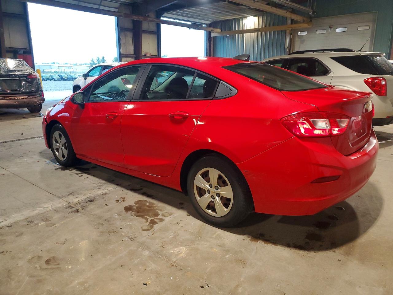 2016 Chevrolet Cruze Ls Красный vin: 1G1BC5SM2G7324607