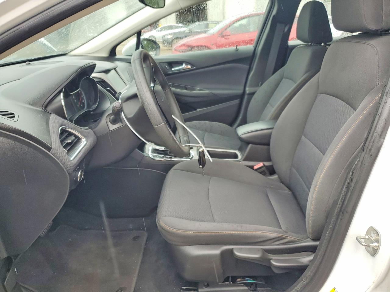 2018 Chevrolet Cruze Ls White vin: 1G1BC5SM5J7243818