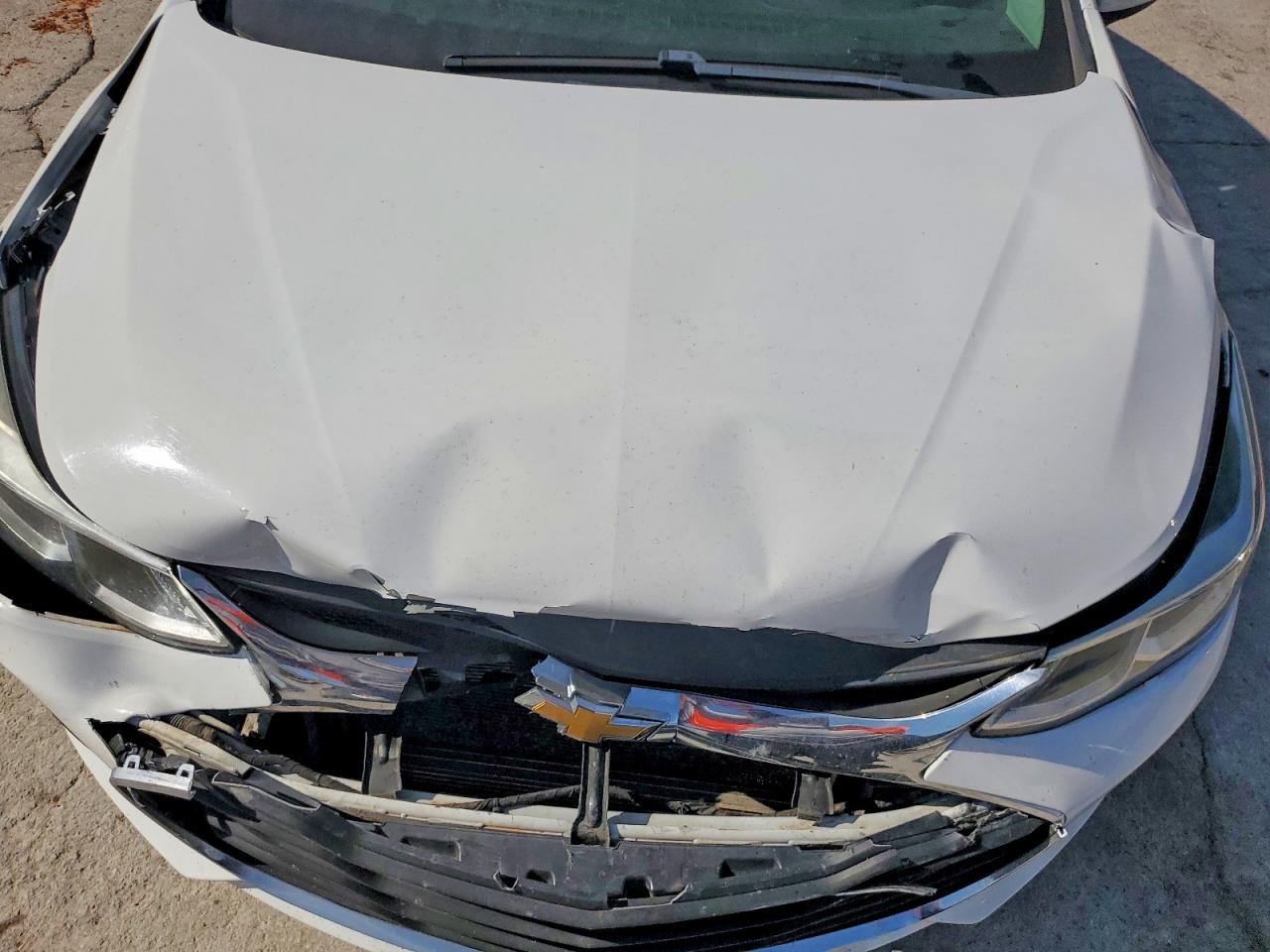 2019 Chevrolet Cruze Ls Белый vin: 1G1BC5SM5K7153408