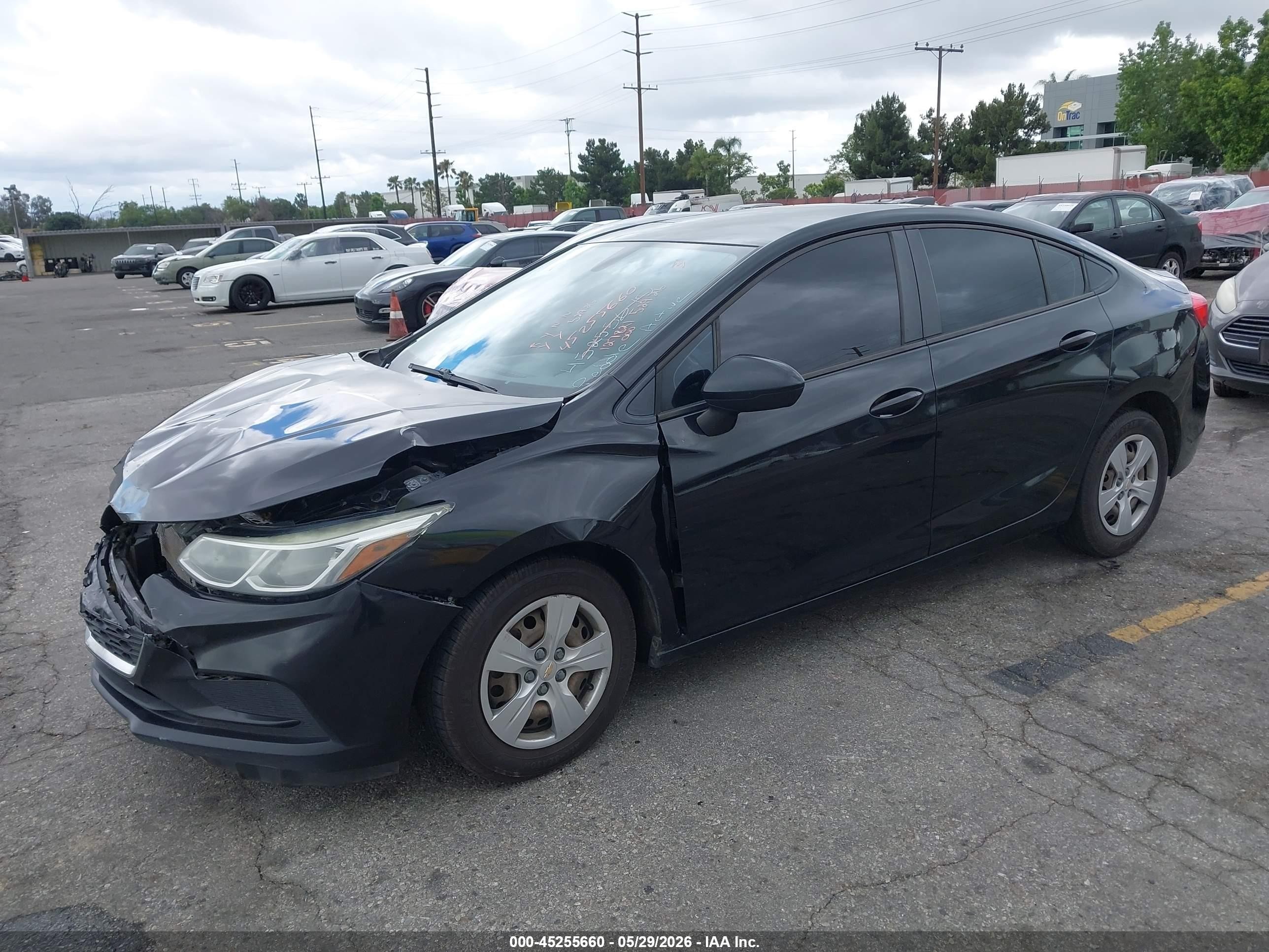 2018 Chevrolet Cruze Ls Auto Черный vin: 1G1BC5SM7J7212330