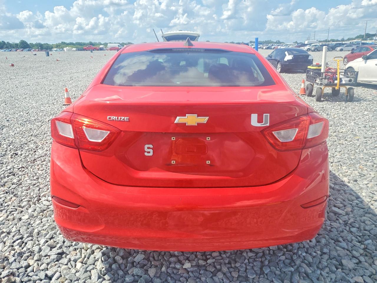 2016 Chevrolet Cruze Ls Red vin: 1G1BC5SM8G7283576