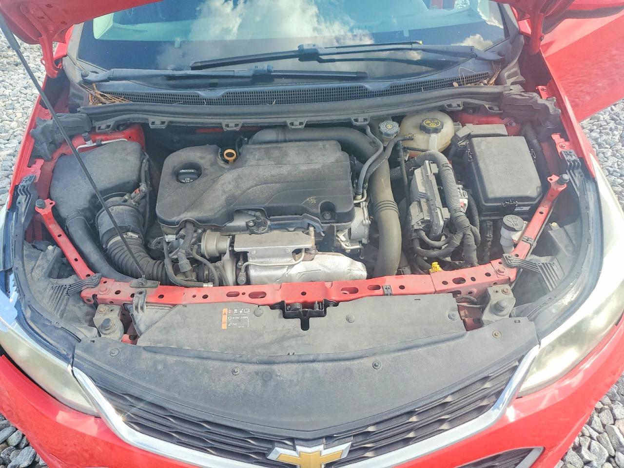 2016 Chevrolet Cruze Ls Red vin: 1G1BC5SM8G7283576