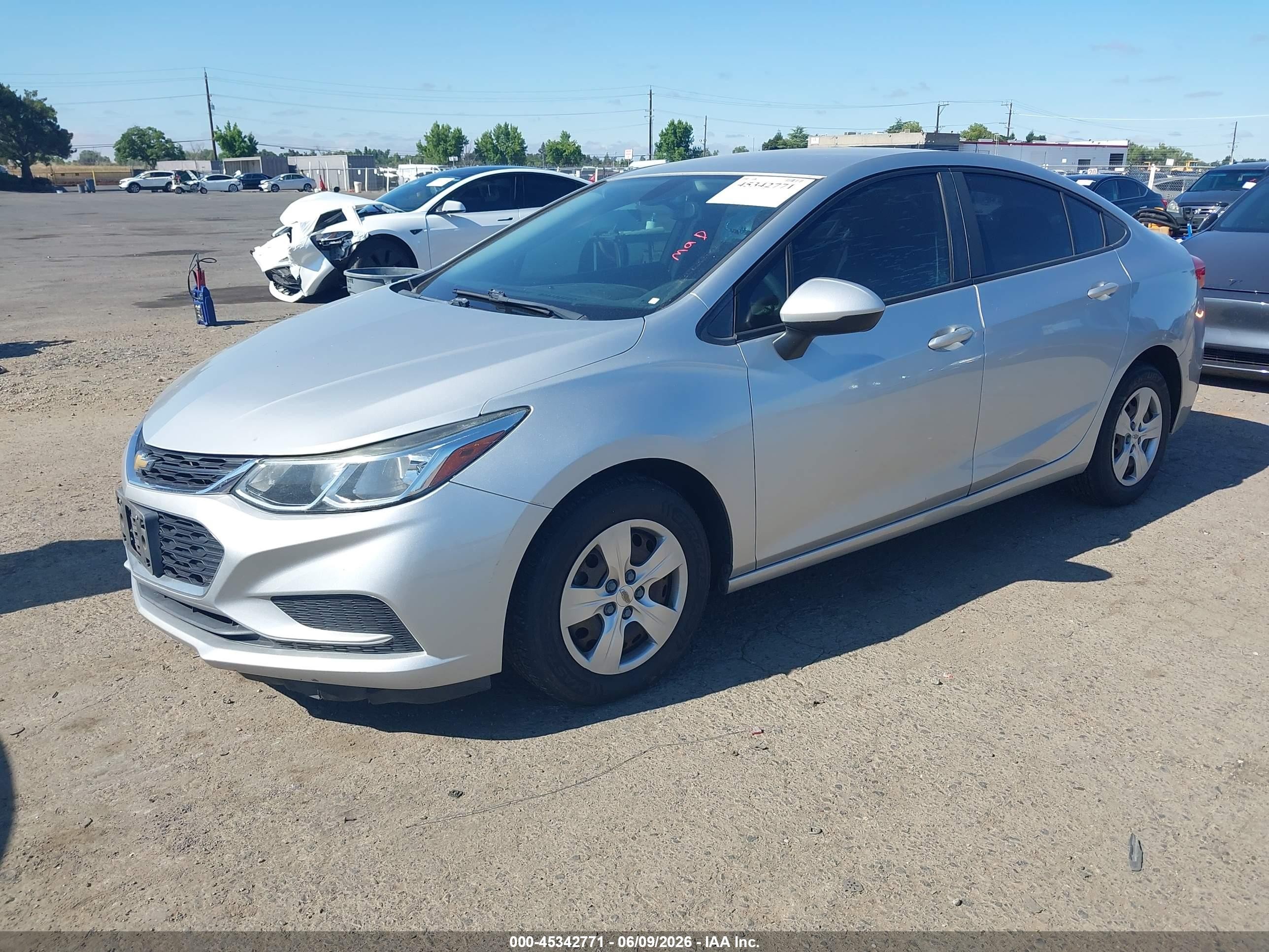2017 Chevrolet Cruze Ls Auto Silver vin: 1G1BC5SMXH7212073