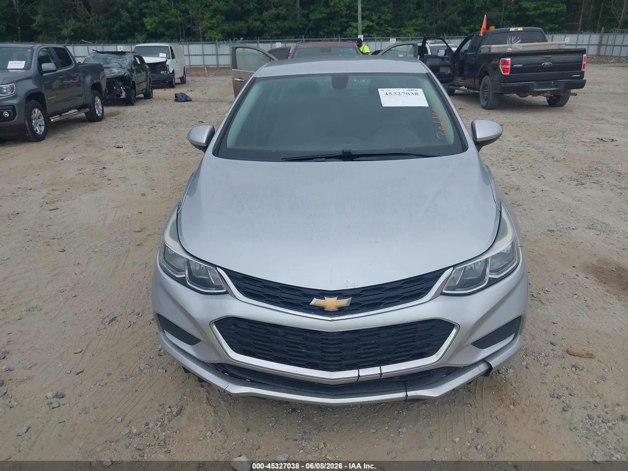 2018 Chevrolet Cruze Ls Auto Silver vin: 1G1BC5SMXJ7244091