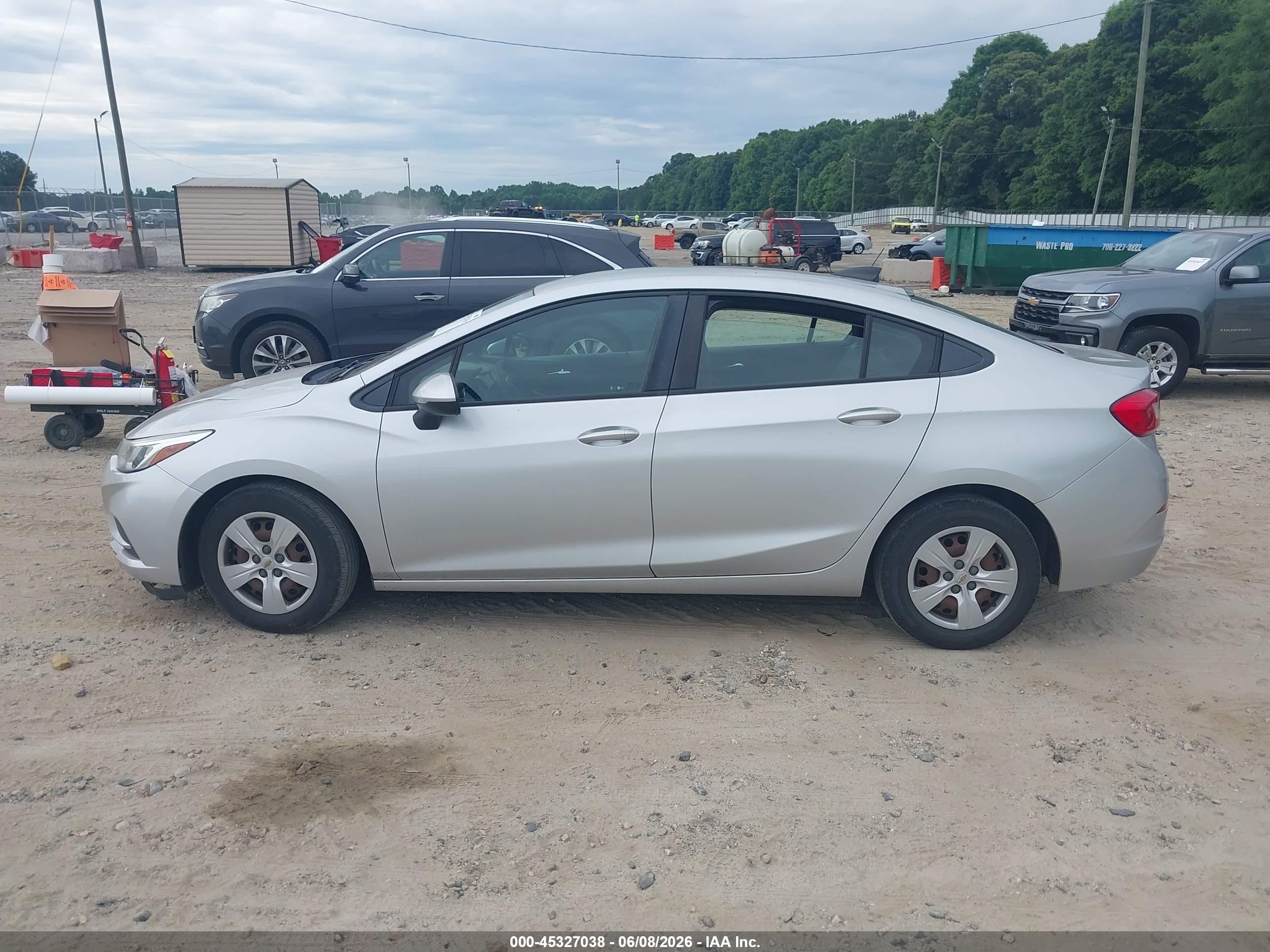 2018 Chevrolet Cruze Ls Auto Silver vin: 1G1BC5SMXJ7244091
